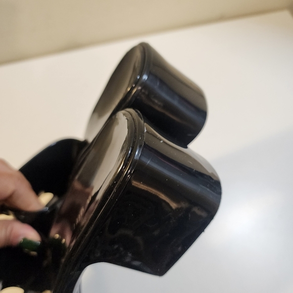 Madden Girl Paccer Slides Black Studded Chunky platform size 8 - Picture 8 of 13